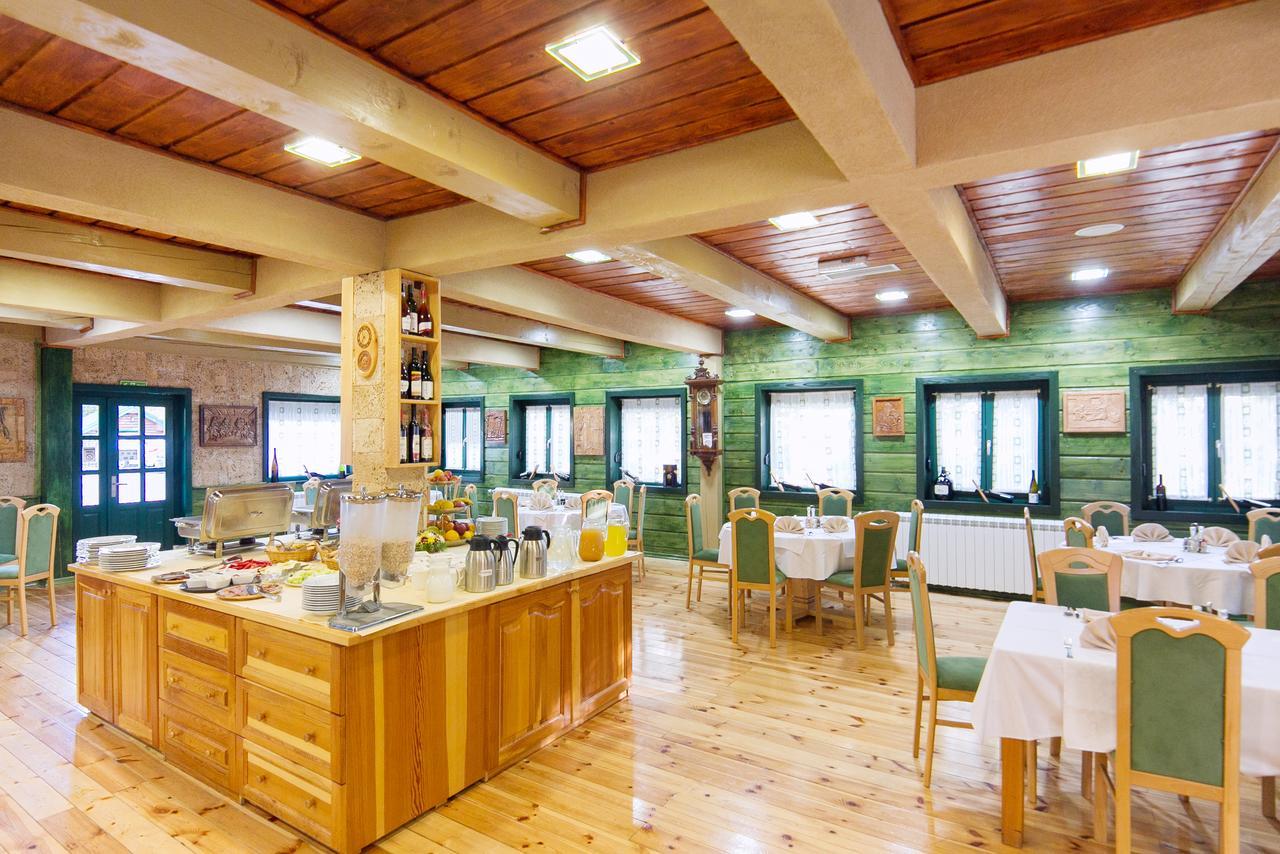 Hotel & Resort Gacka Mojkovac Exterior foto